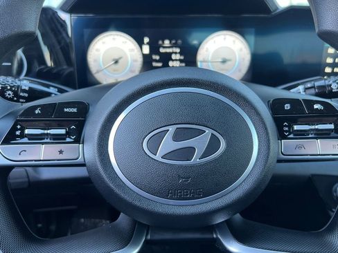 Certified 2024 Hyundai Elantra SEL image 20