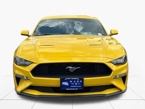 Used 2018 Ford Mustang Premium w/ Enhanced Security Package RWD image 9