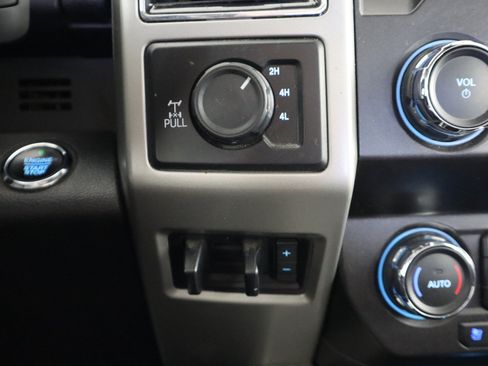 Certified 2020 Ford F250 Lariat w/ Lariat Ultimate Package AWD/4WD image 24