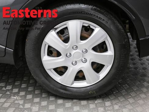 Used 2020 Toyota C-HR LE image 8