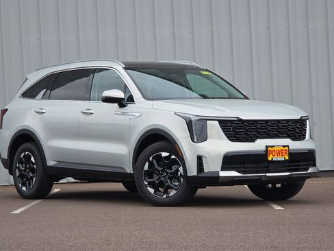 New 2026 Kia Sorento S image 2