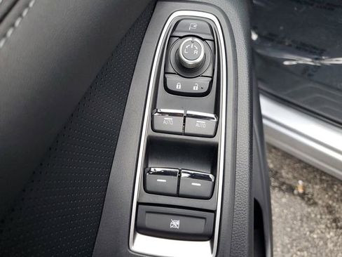 Certified 2025 Subaru Ascent Limited w/ Popular Package #1 image 23