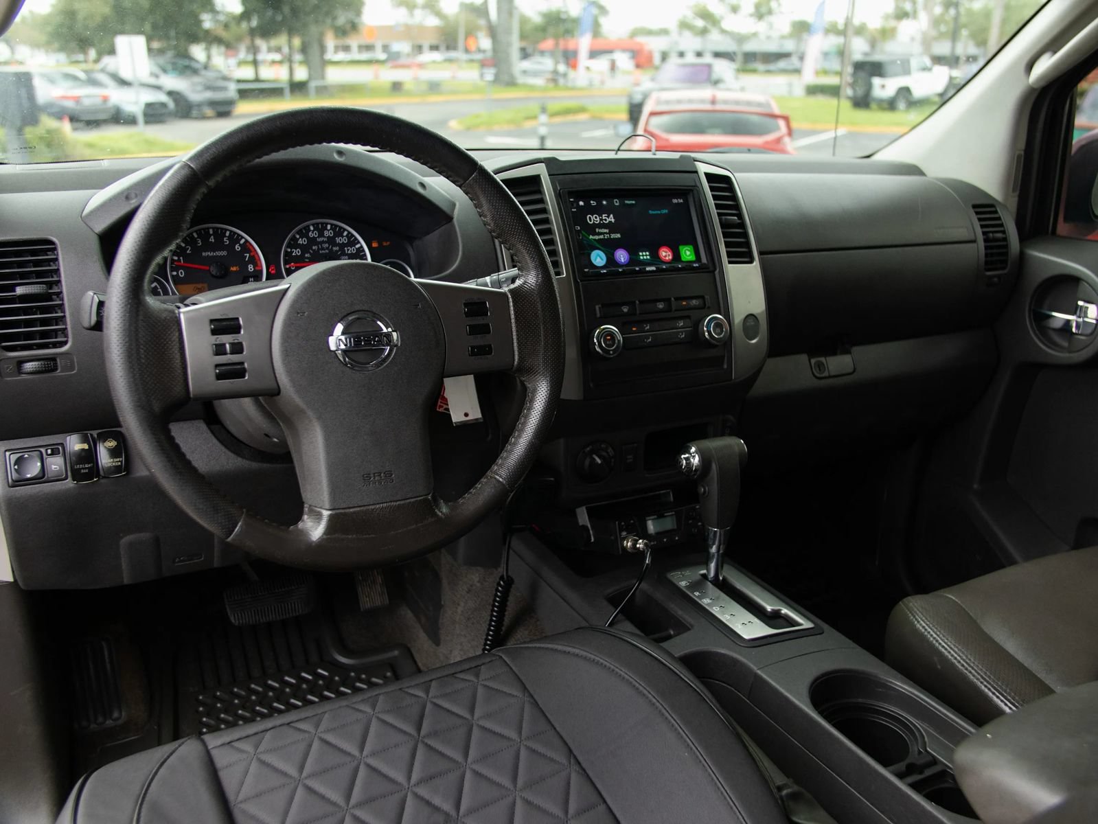 Used 2009 Nissan Xterra SE AWD/4WD image 16