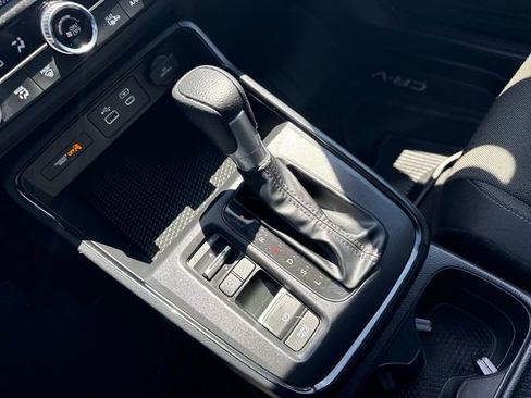Certified 2024 Honda CR-V EX image 30