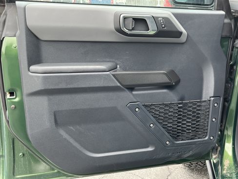 Used 2024 Ford Bronco Black Diamond image 16