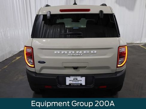 Used 2024 Ford Bronco Sport Big Bend w/ Convenience Package AWD/4WD image 4