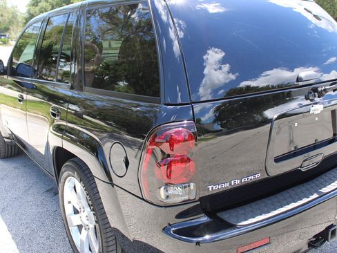 Used 2006 Chevrolet TrailBlazer LT w/ SS Package RWD image 29