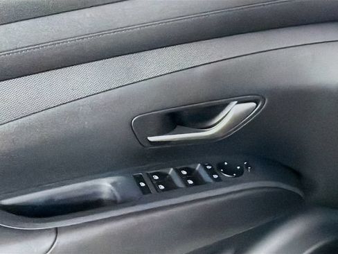 Used 2025 Hyundai Tucson SEL FWD image 20