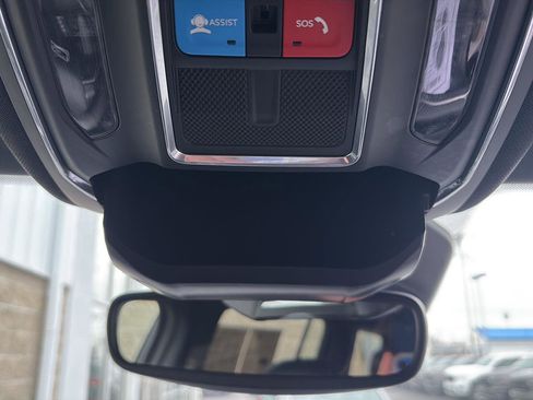 Used 2024 Jeep Grand Cherokee L Laredo image 28