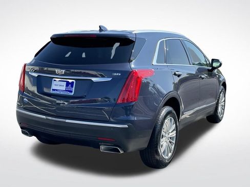 Used 2018 Cadillac XT5 Luxury w/ Driver Awareness Package FWD image 6