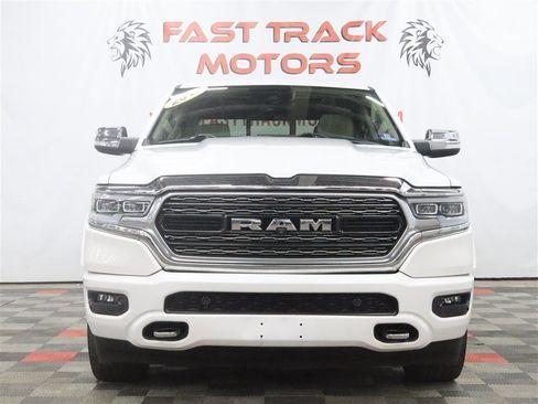 Used 2019 RAM 1500 Limited AWD/4WD image 2
