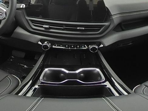 New 2026 Chevrolet Silverado EV LT AWD/4WD image 30