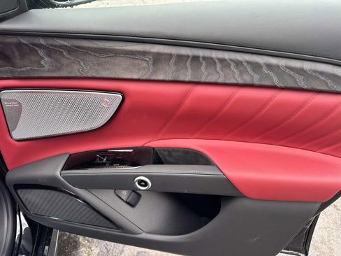 New 2026 Maserati Grecale Modena image 24