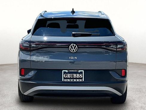 Used 2023 Volkswagen ID.4 Pro S Plus RWD image 5