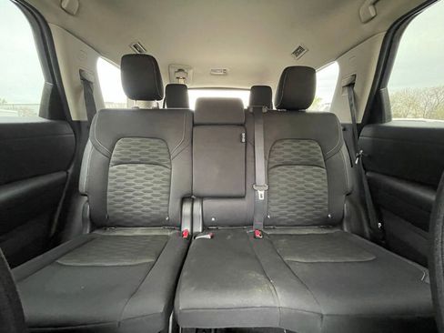 Used 2024 Nissan Pathfinder SV w/ Cargo Package image 31