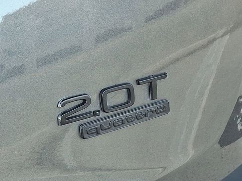 Used 2017 Audi Q5 2.0T Premium image 32