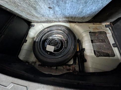 Used 2012 Kia Soul FWD image 26