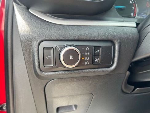 Certified 2024 Ford Explorer XLT w/ Equipment Group 202A AWD/4WD image 8