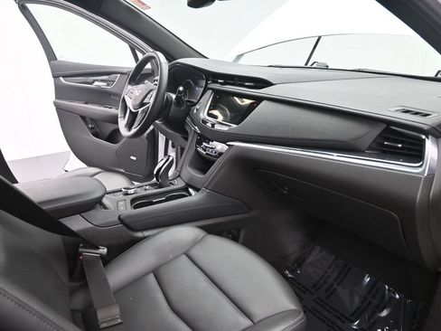 Used 2021 Cadillac XT5 Premium Luxury AWD/4WD image 22