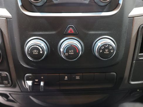 Used 2019 RAM 1500 Tradesman w/ Popular Equipment Group AWD/4WD image 29