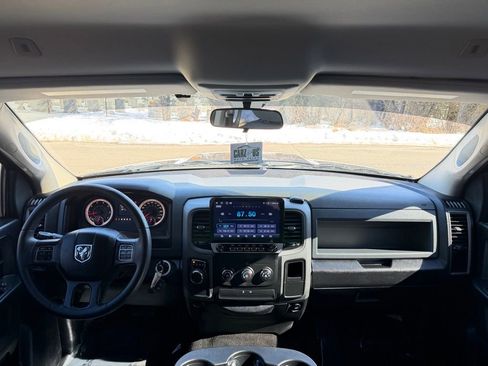 Used 2017 RAM 1500 Express w/ Express Value Package image 32