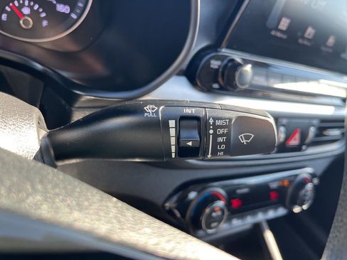 Used 2019 Kia Forte LXS image 63