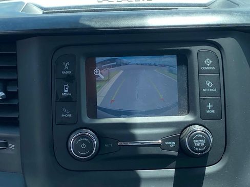 Used 2019 RAM 1500 Big Horn AWD/4WD image 16