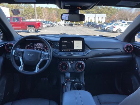Used 2023 Chevrolet Blazer RS w/ Enhanced Convenience Package image 12