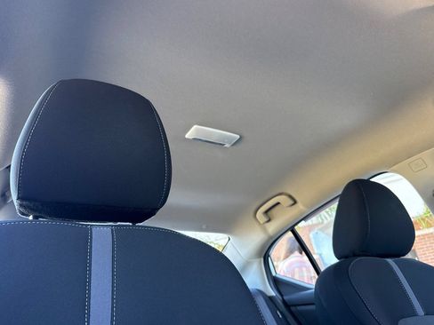 Used 2024 Nissan Sentra SV FWD image 23
