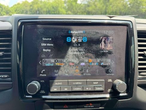Used 2022 Nissan Frontier PRO-4X w/ Pro-4X Premium Package AWD/4WD image 30