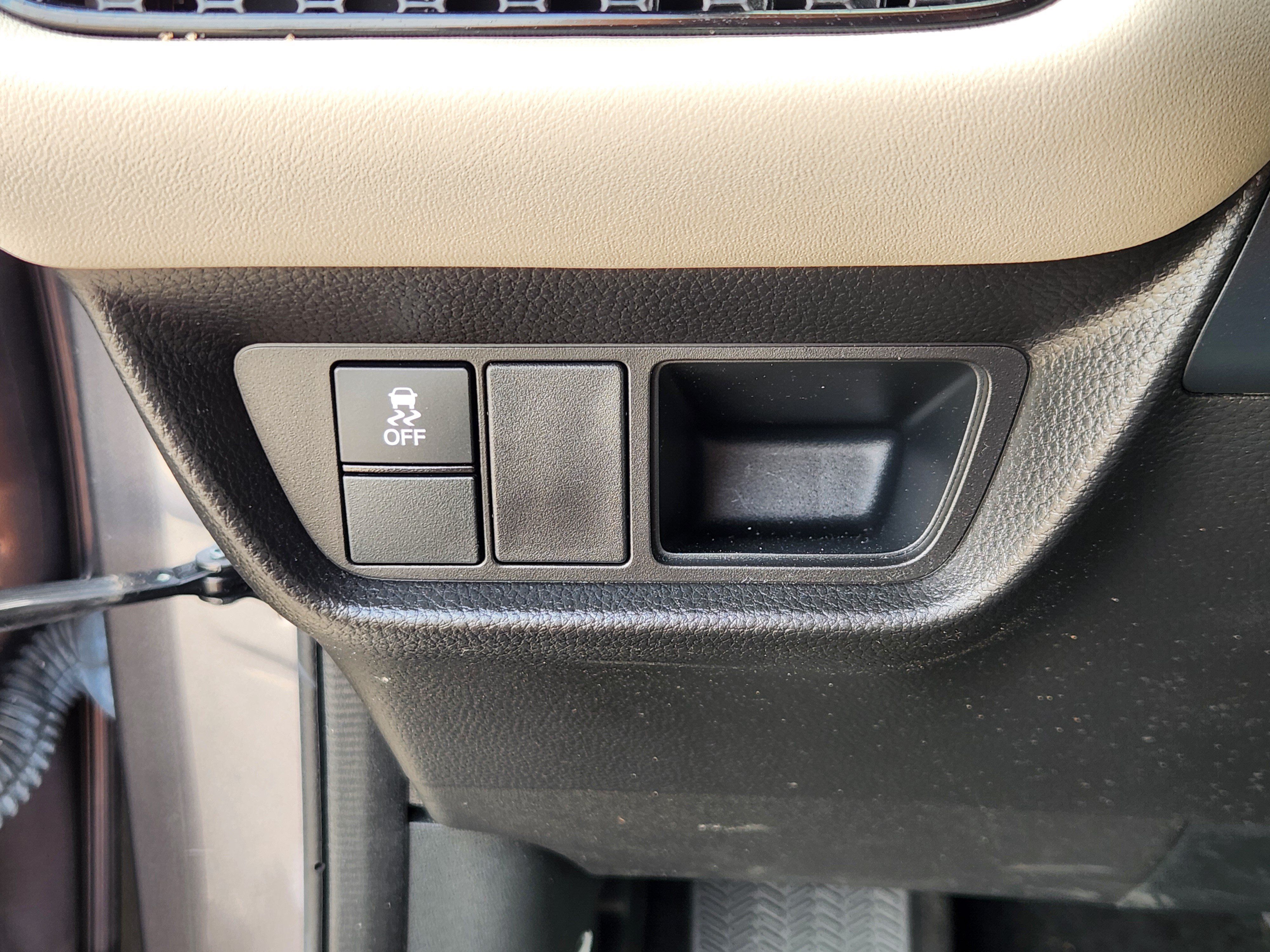 Certified 2024 Honda HR-V LX image 23