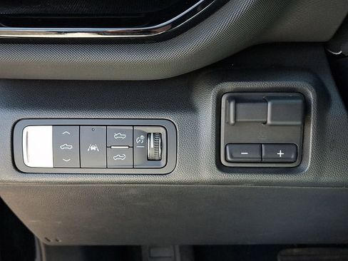 Certified 2024 Chevrolet Silverado EV RST image 29