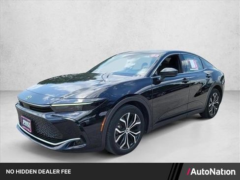 Used 2023 Toyota Crown AWD/4WD image 1