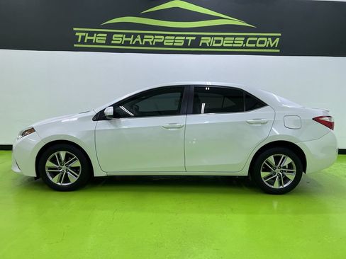Used 2015 Toyota Corolla LE FWD image 6