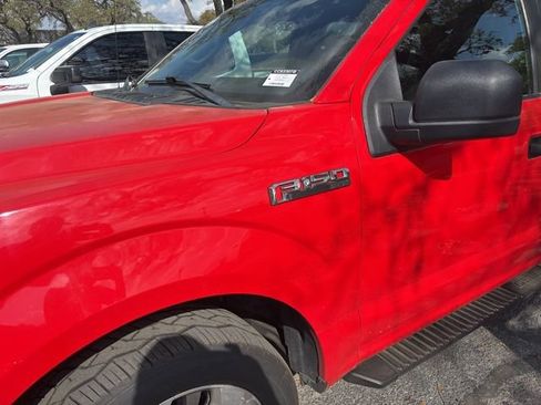 Used 2018 Ford F150 XL w/ Equipment Group 101A Mid RWD image 4