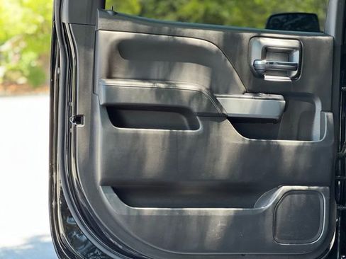 Used 2018 Chevrolet Silverado 1500 LTZ Z71 w/ LTZ Plus Package AWD/4WD image 14