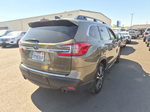Used 2023 Subaru Ascent Touring AWD/4WD image 7