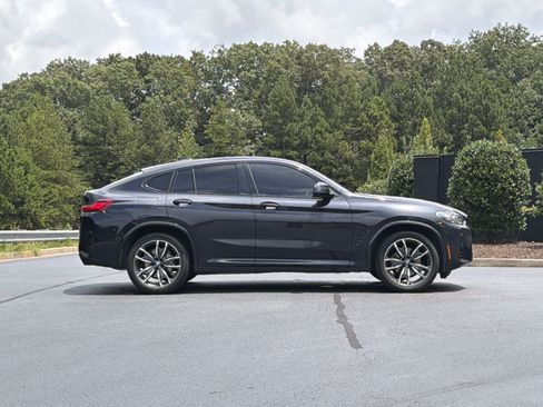 Used 2024 BMW X4 xDrive30i w/ M Sport Package AWD/4WD image 5