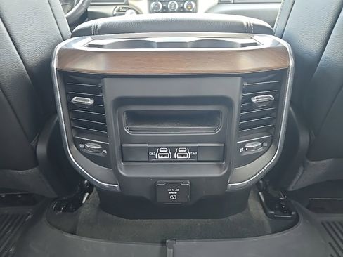 Certified 2022 RAM 1500 Laramie image 29