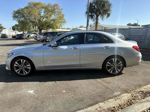 Used 2018 Mercedes-Benz C 300 C 300 image 4