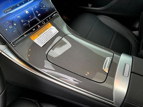 Used 2026 Mercedes-Benz GLC 300 GLC 300 image 8