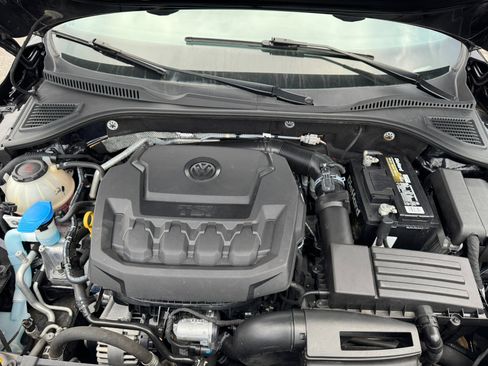 Used 2022 Volkswagen Passat 2.0T SE image 30