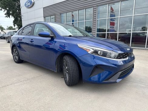 Used 2023 Kia Forte LXS FWD image 1