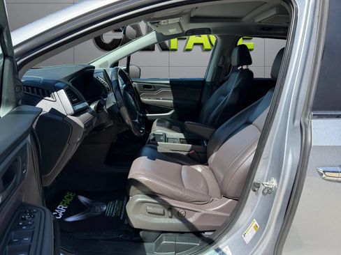 Used 2018 Honda Odyssey EX-L image 16