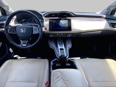 Used 2018 Honda Clarity Touring image 15