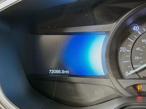 Used 2019 Ford Fusion SE image 19