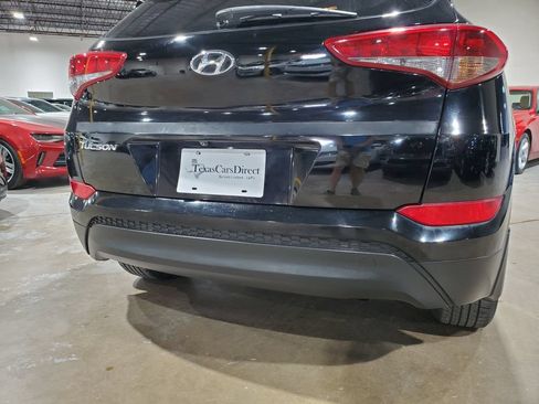 Used 2016 Hyundai Tucson SE w/ Option Group 02 FWD image 42