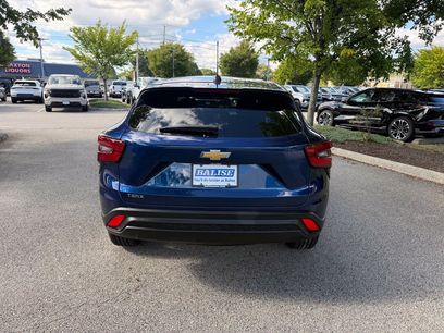 Used 2024 Chevrolet Trax LS w/ LS Convenience Package