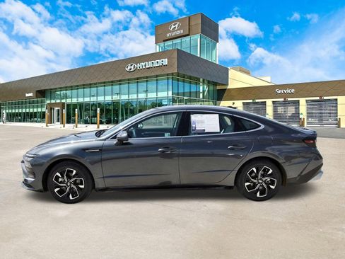 Used 2024 Hyundai Sonata SEL FWD image 9