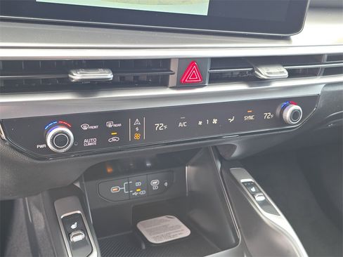 New 2026 Kia Sorento S image 25